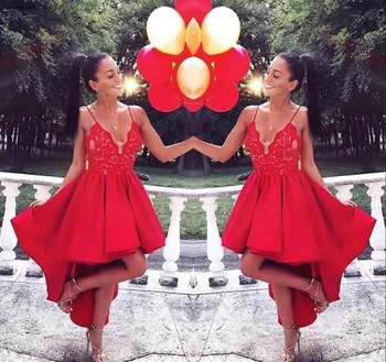 2019 Евтини червено коктейл рокля с висока засаждане на спагети презрамки Juniors Sweet 15, рокля за бала, по-големи размери, сшитое по поръчка
