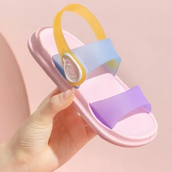 2023 Нови детски чехли, летни плажни сандали за момичета и момчета, нескользящие домашни пантофи с дизайн от картун подметка за баня