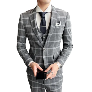 2023 Рокля, костюм мъжки корейската версия на тънък младежки популярен ежедневния моден бизнес кариран костюм на младоженеца рокля