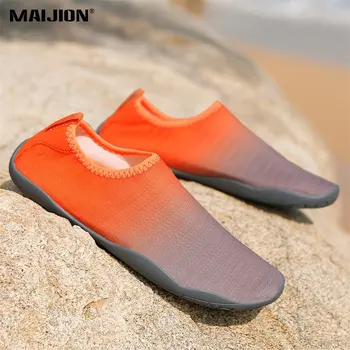 Бързосъхнеща водна обувки без закопчалка за мъже и жени, дишаща нескользящая плажни обувки за плуване, лека Удобни обувки за плуване
