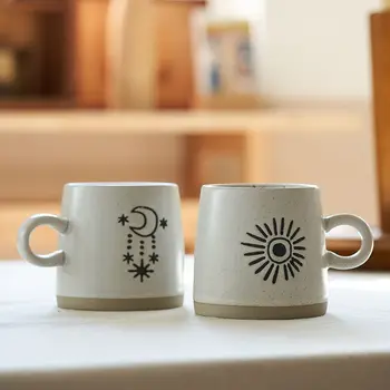 Двойката модели steins Двойка чаши Ins колекция от керамични чаши Подарък творчески чаши за възрастните хора и чаши за кафе