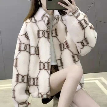 Нова яке за стригане на овце, дамски корейската версия на връхни дрехи, зимни свободна универсална дебелото яке от овча вълна Tide