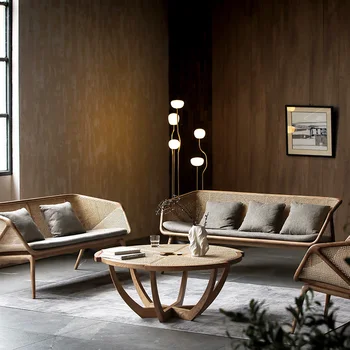Онлайн дизайнер на известни личности диван от ратан в скандинавски стил проста всекидневна за отдих, съчетание на мека мебел и столове от масивна дървесина в ретро стил