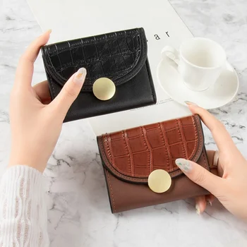 Портмонета Дамски хлебна Алигатор, модерен мини-портфейл, в ретро стил Ins, женски просто чантата в корейски стил, държач за карти, Изкуствена Кожа